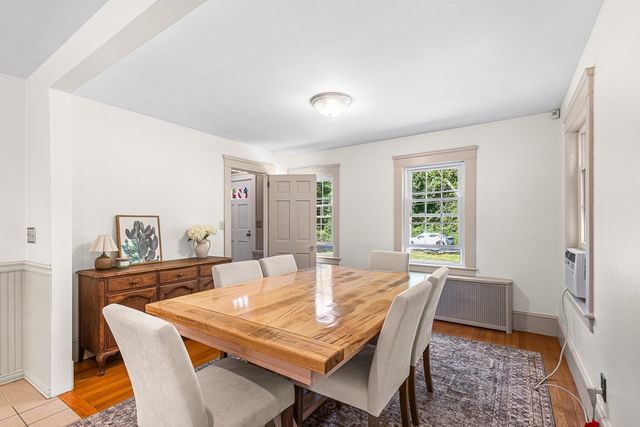 89 Bay State Rd, Rehoboth, MA 02769