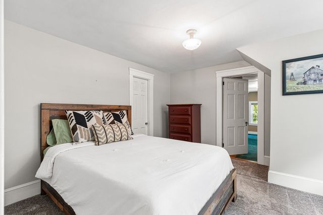 89 Bay State Rd, Rehoboth, MA 02769