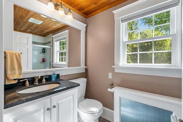 89 Bay State Rd, Rehoboth, MA 02769