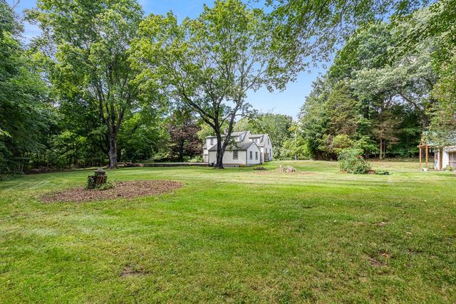 89 Bay State Rd, Rehoboth, MA 02769