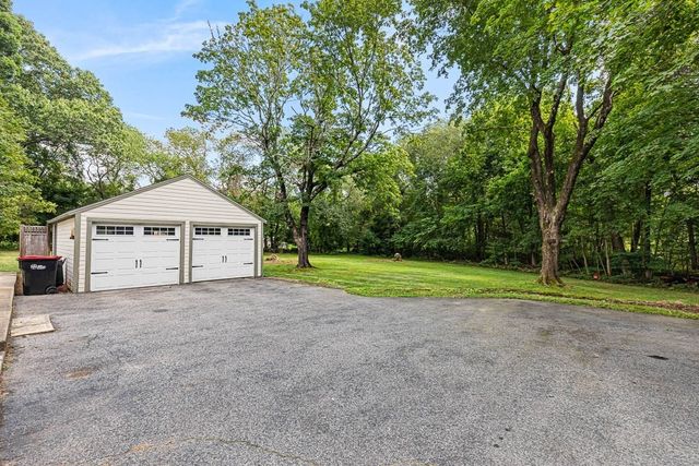 89 Bay State Rd, Rehoboth, MA 02769