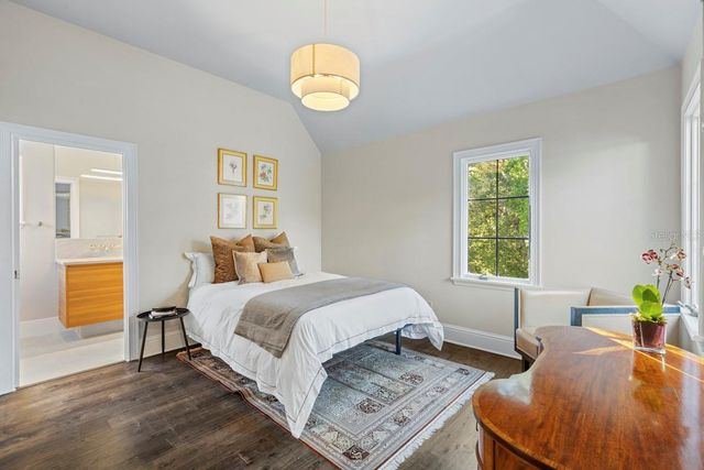 1200 VIA SALERNO, Winter Park, FL 32789