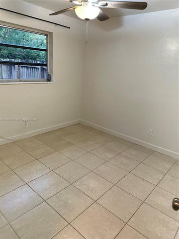 22851 SW 157th Ave 1, Miami, FL 33170