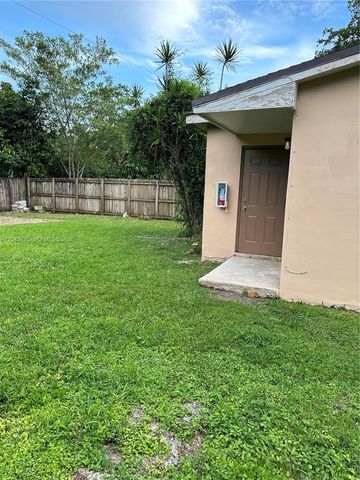 22851 SW 157th Ave 1, Miami, FL 33170
