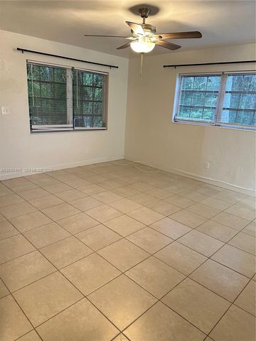22851 SW 157th Ave 1, Miami, FL 33170