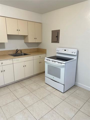 22851 SW 157th Ave 1, Miami, FL 33170