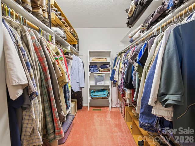 107 Edgewood Court, Arden, NC 28704