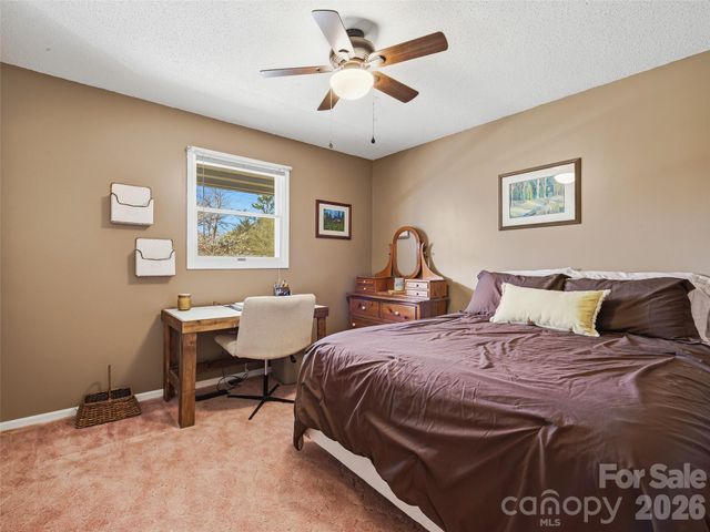 107 Edgewood Court, Arden, NC 28704