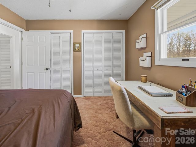 107 Edgewood Court, Arden, NC 28704