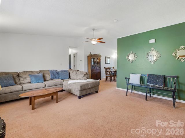 107 Edgewood Court, Arden, NC 28704