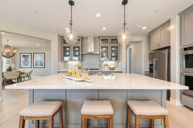 2009 Arbor Ridge Dr, Roseville, CA 95747