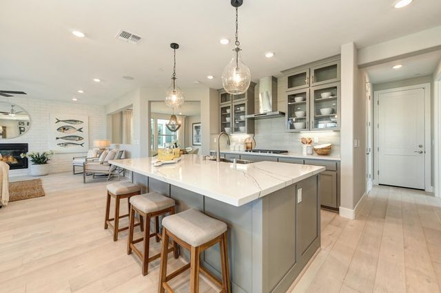 2009 Arbor Ridge Dr, Roseville, CA 95747