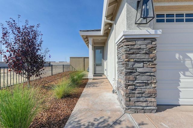 2009 Arbor Ridge Dr, Roseville, CA 95747