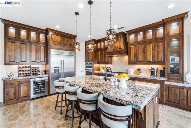 205 Zinnia Ct, San Ramon, CA 94582