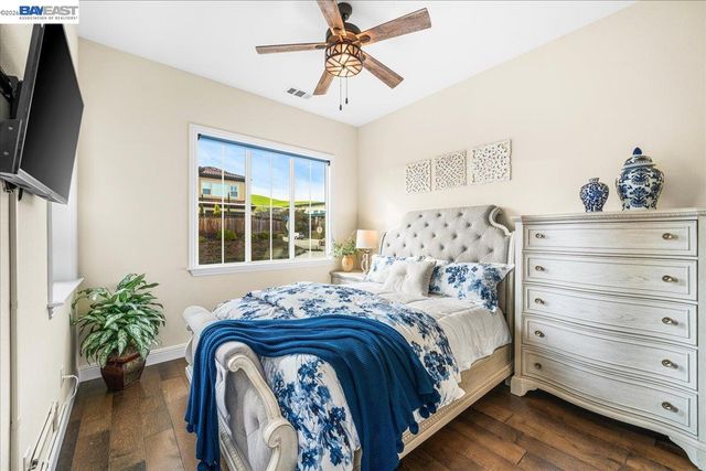 205 Zinnia Ct, San Ramon, CA 94582