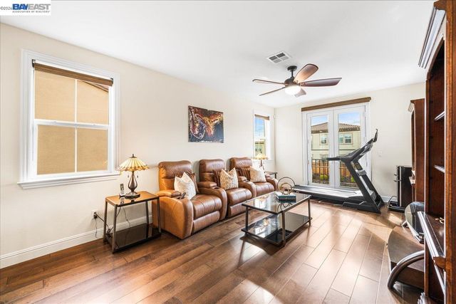 205 Zinnia Ct, San Ramon, CA 94582