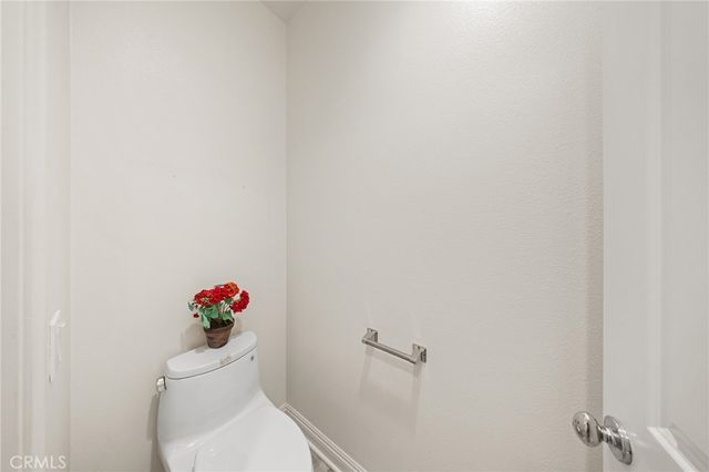 13925 Barnett, Corona, CA 92880