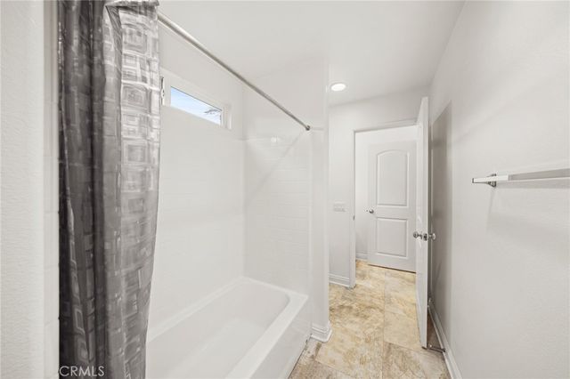 13925 Barnett, Corona, CA 92880
