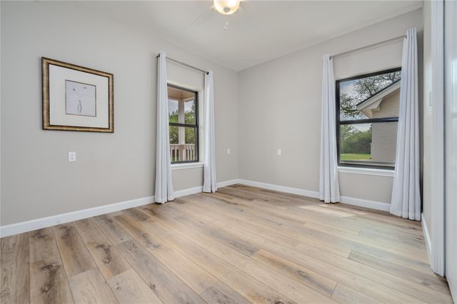 330 Live Oak Hills CT, San Marcos, TX 78666