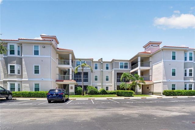 23560 Walden Center DR 308, Estero, FL 34134