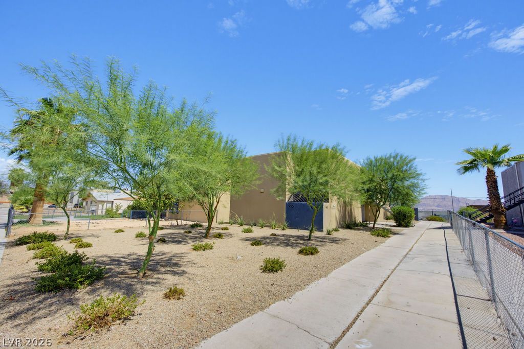 716 North 11th Street, Las Vegas, NV 89101 — exterior