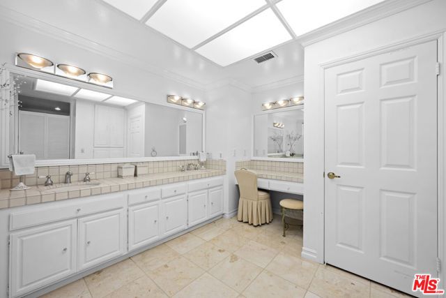 13078 Mindanao Way 116, Los Angeles, CA 90292