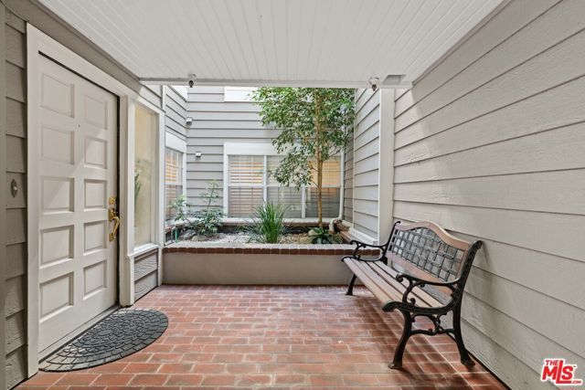 13078 Mindanao Way 116, Los Angeles, CA 90292