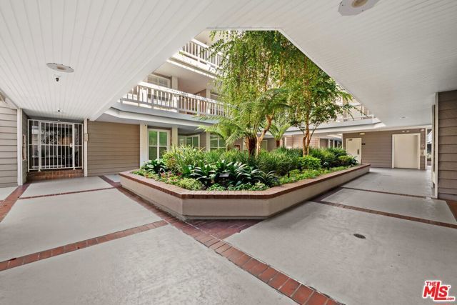 13078 Mindanao Way 116, Los Angeles, CA 90292