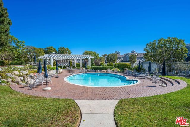 13078 Mindanao Way 116, Los Angeles, CA 90292