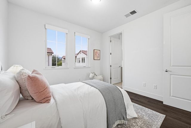 21504 Point Reyes Terrace, Cupertino, CA 95014