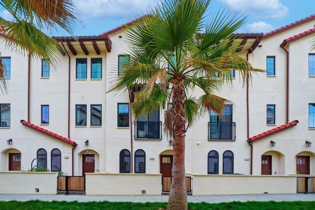 21504 Point Reyes Terrace, Cupertino, CA 95014