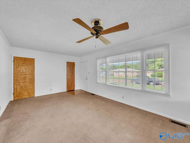 422 Karter Street NW, Huntsville, AL 35805