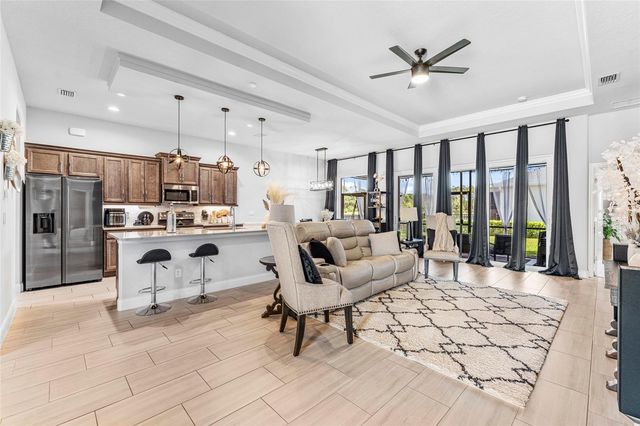 4 SPRING STREET, Palm Coast, FL 32164