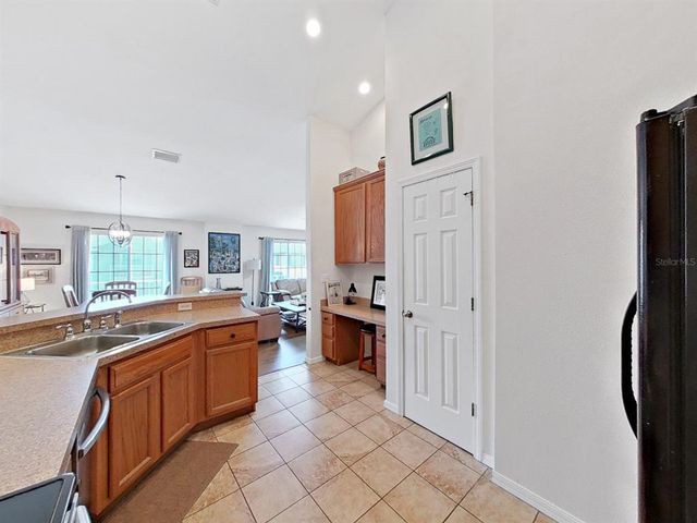 5202 BLUE ROAN WAY, Wesley Chapel, FL 33544