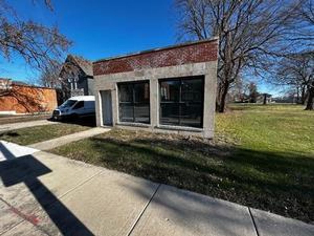 1209 S 5th Avenue, Maywood, IL 60153 — exterior