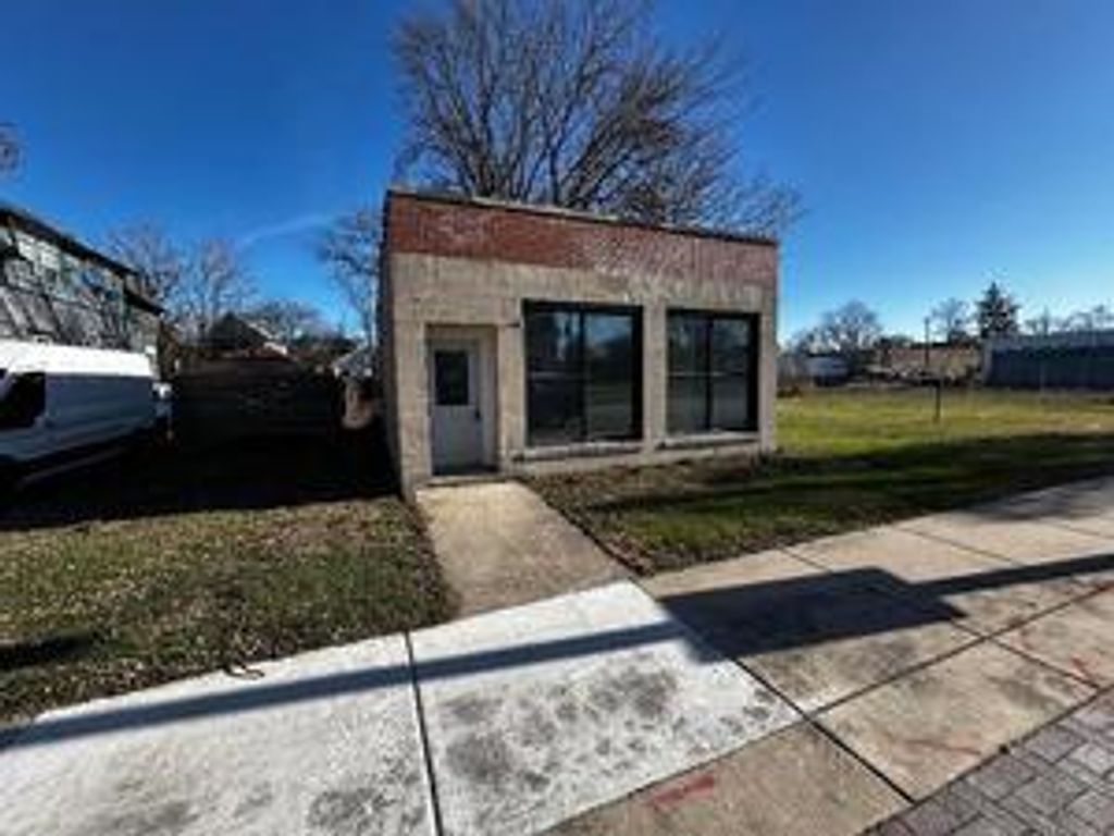 1209 S 5th Avenue, Maywood, IL 60153 — photo 2