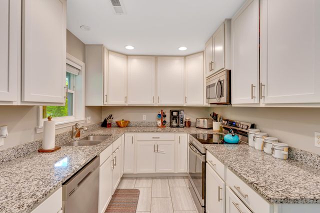 3616 Thrushwood Drive, Chattanooga, TN 37415