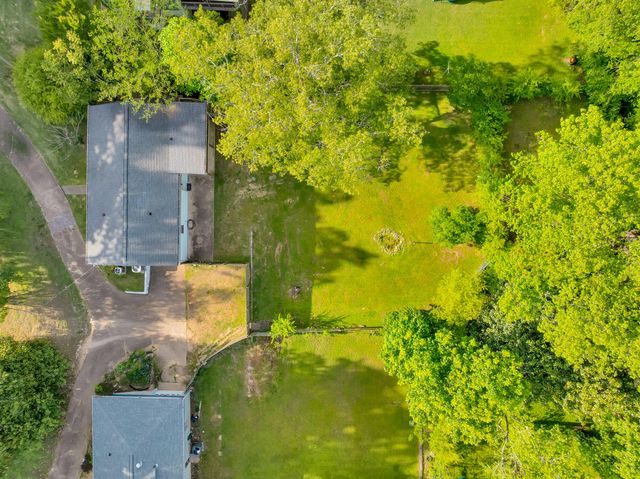 3616 Thrushwood Drive, Chattanooga, TN 37415