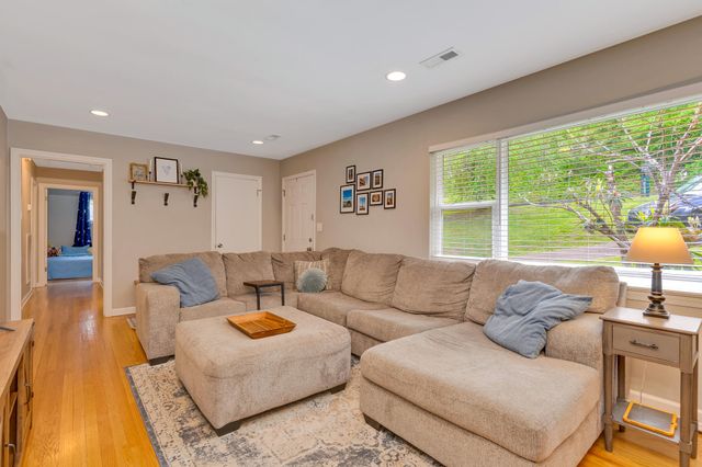 3616 Thrushwood Drive, Chattanooga, TN 37415