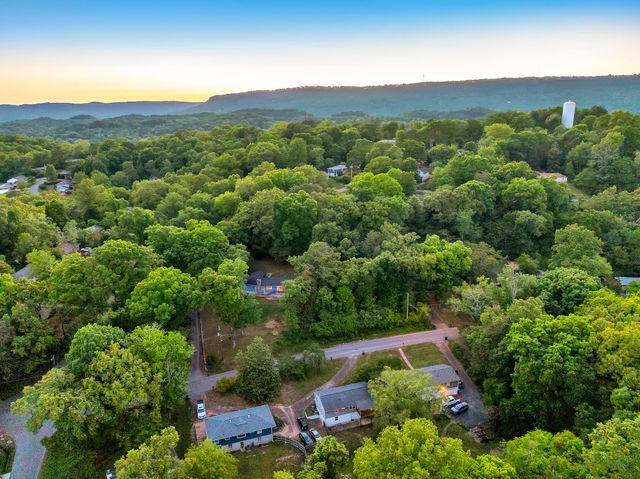 3616 Thrushwood Drive, Chattanooga, TN 37415