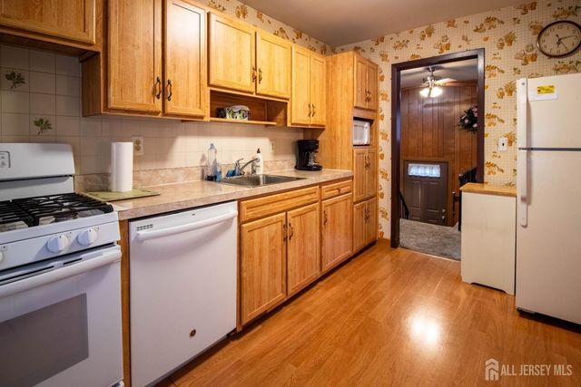 45 Bradford Road, East Brunswick, NJ 08816
