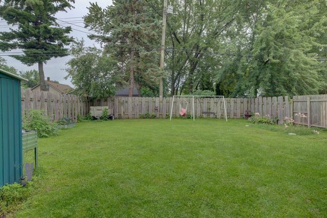 1324 Ruger Avenue, Janesville, WI 53545