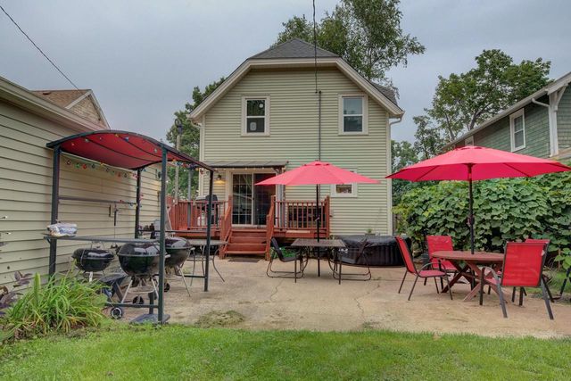 1324 Ruger Avenue, Janesville, WI 53545