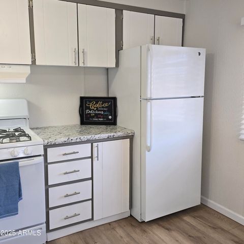10201 N 99TH Avenue 137, Peoria, AZ 85345