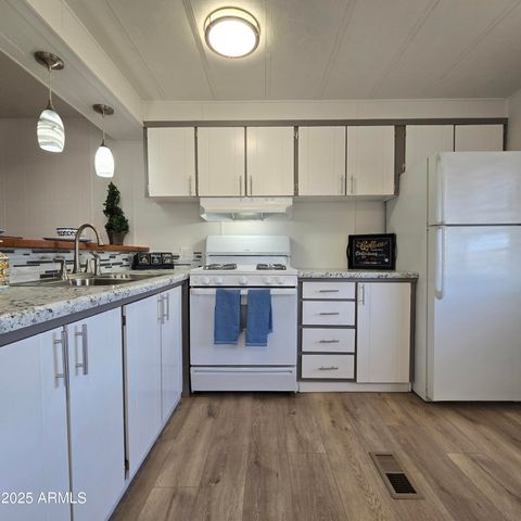 10201 N 99TH Avenue 137, Peoria, AZ 85345