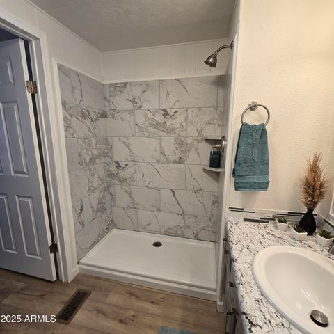 10201 N 99TH Avenue 137, Peoria, AZ 85345
