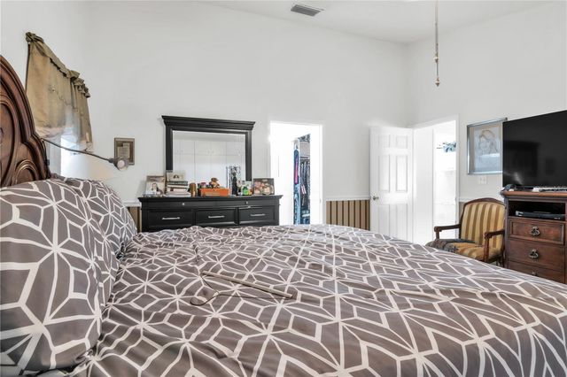 212 MEHLENBACHER ROAD, Belleair, FL 33756