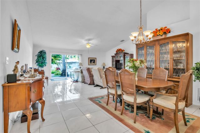 212 MEHLENBACHER ROAD, Belleair, FL 33756