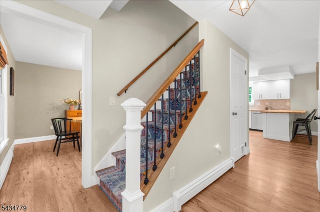 219 Buckley Ave, White Twp., NJ 07863