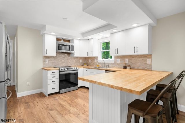 219 Buckley Ave, White Twp., NJ 07863